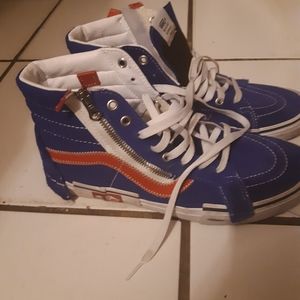 Vans off the wall skate board suede shoes size 9